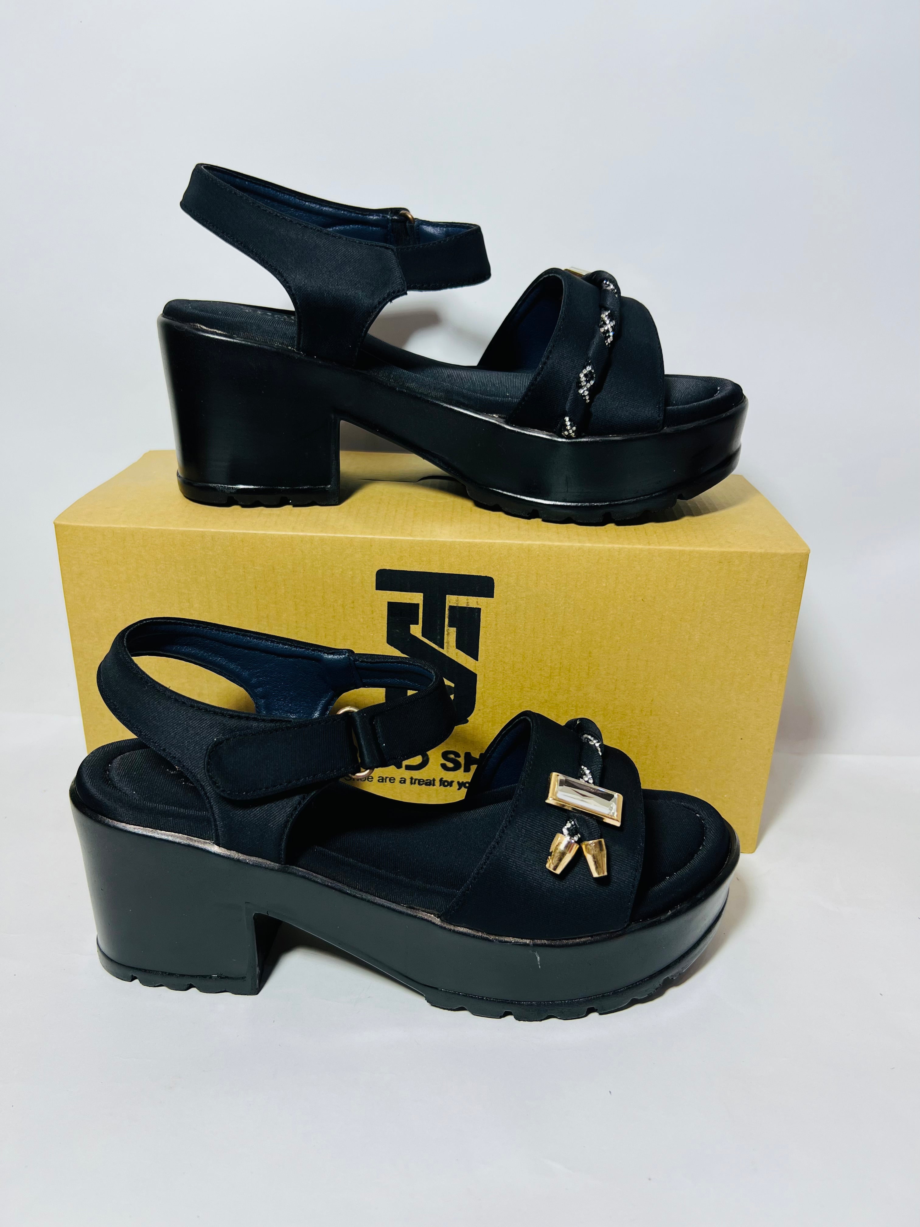 Stylish Grey Buckled Platform Sandals.